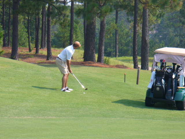 2007/09(Sept)/02(Pinehurst-Rossie-Camera)/640x480_2006-09-26 17-43-54.JPG